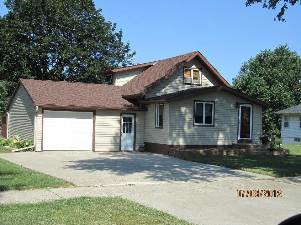 Slide of ABC Seamless Gutter & Siding By Schroeder