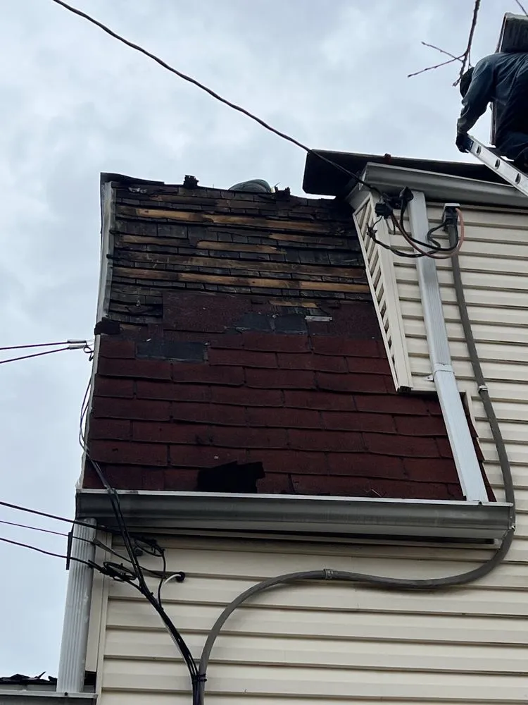 Slide of Abe & Jay Home Improvement