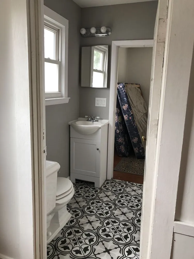 Slide of ABIZ Construction