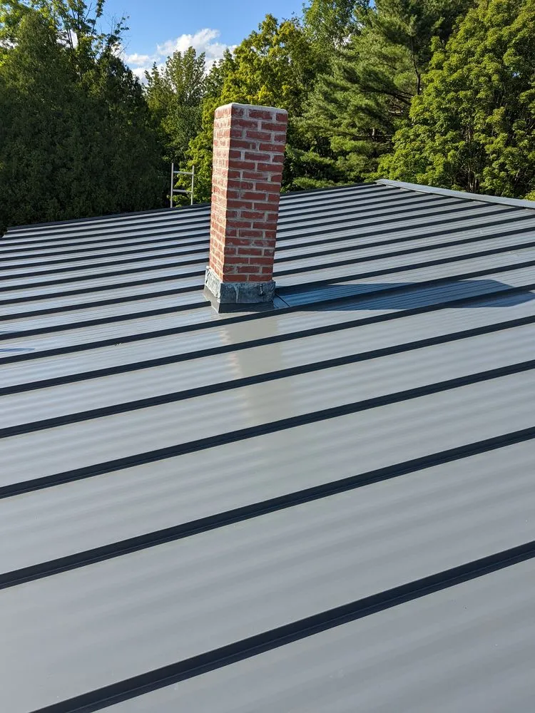 Expert shingle roofing service experts serving Windsor, NH - Able metal roofing & siding