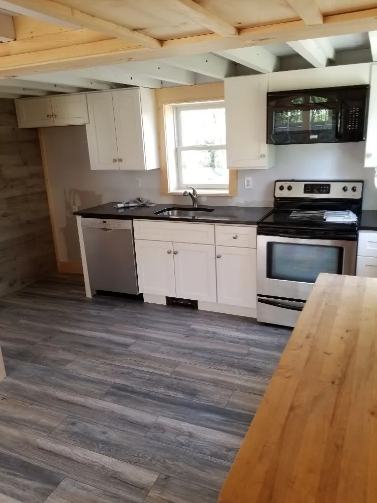 Slide of About Face Remodeling