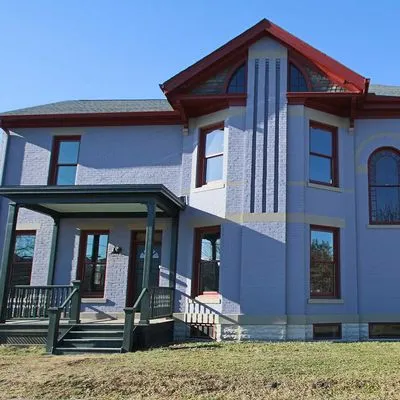 Above & Beyond Roofing Masters Logo