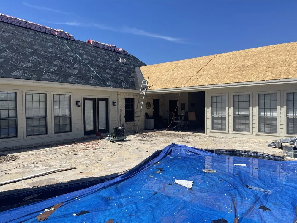 Slide of Above Quality Roofing