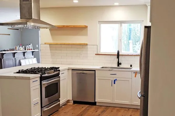 Abraham Building & Consulting Logo