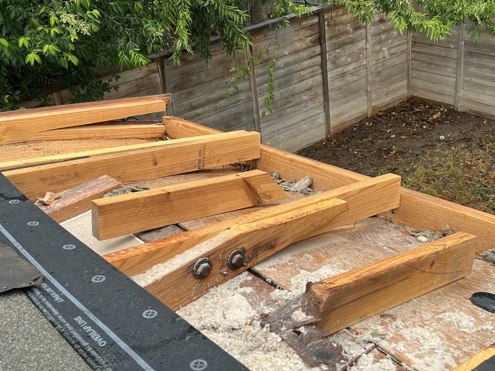 Slide of Abraham's Roofing and Tree Trimming