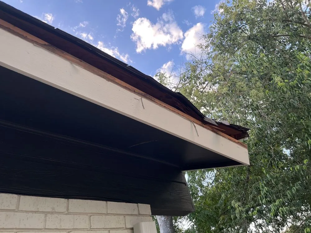 Slide of Abraham's Roofing and Tree Trimming