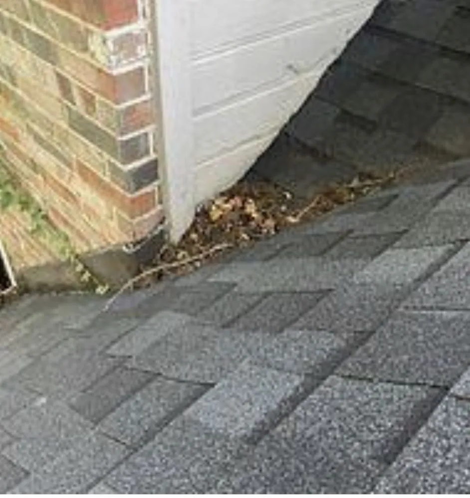 Slide of Absolute Construction - Pablo Ordaz