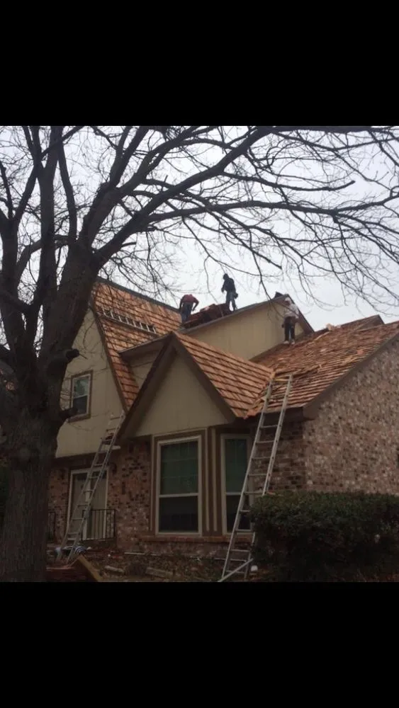 Slide of Absolute Construction - Pablo Ordaz