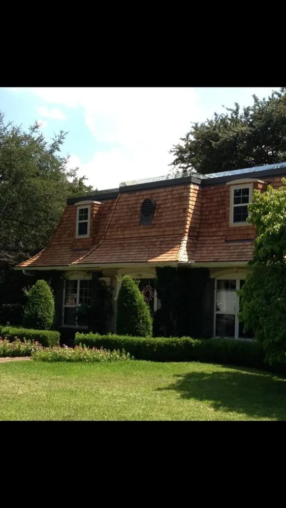 Slide of Absolute Construction - Pablo Ordaz