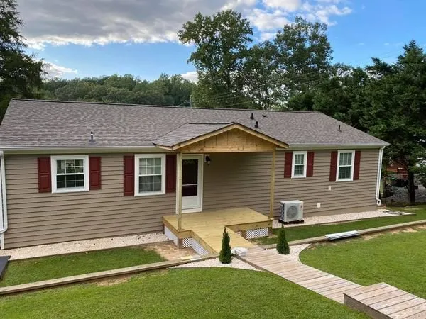 Local shingle roofing service near you across Quinton, VA - Absolute Exterior Concepts
