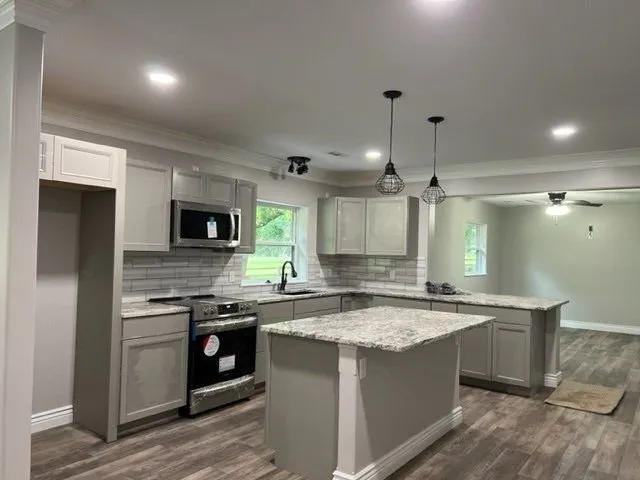 Slide of Absolute Remodeling