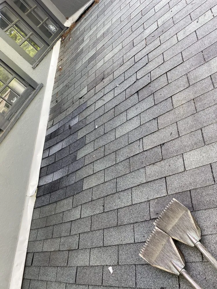 Slide of A&C Roofing