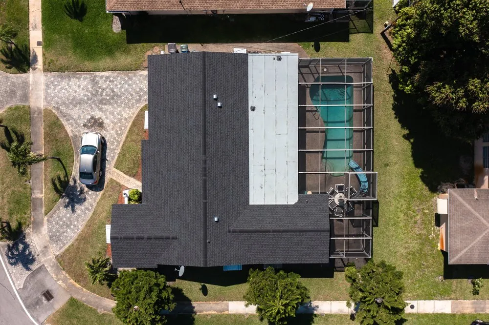 Trusted shingle roofing service in Mami, FL - Academia Roofing and Solar