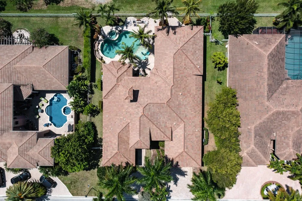Reliable roof leak repair in Mami, FL - Academia Roofing and Solar