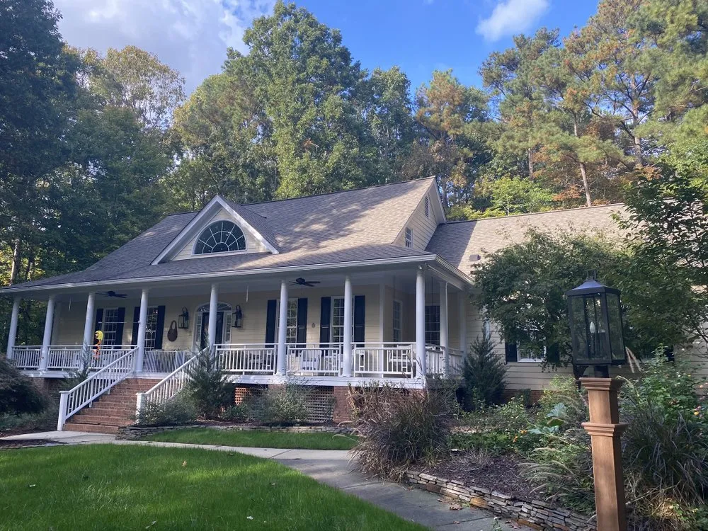 Slide of ACC Roofing & Construction