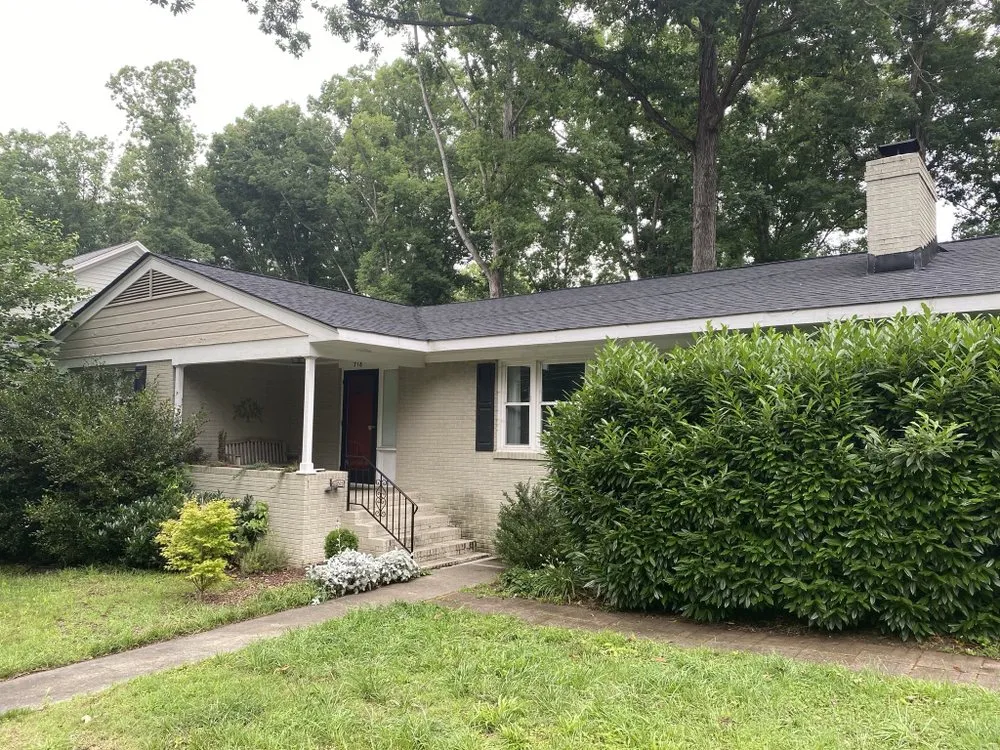 Slide of ACC Roofing & Construction