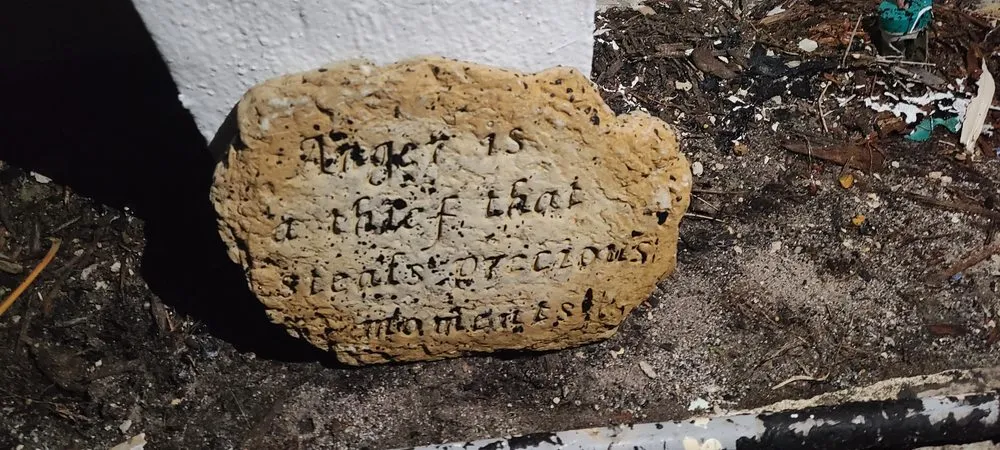 Slide of Accent on Quality Roofing