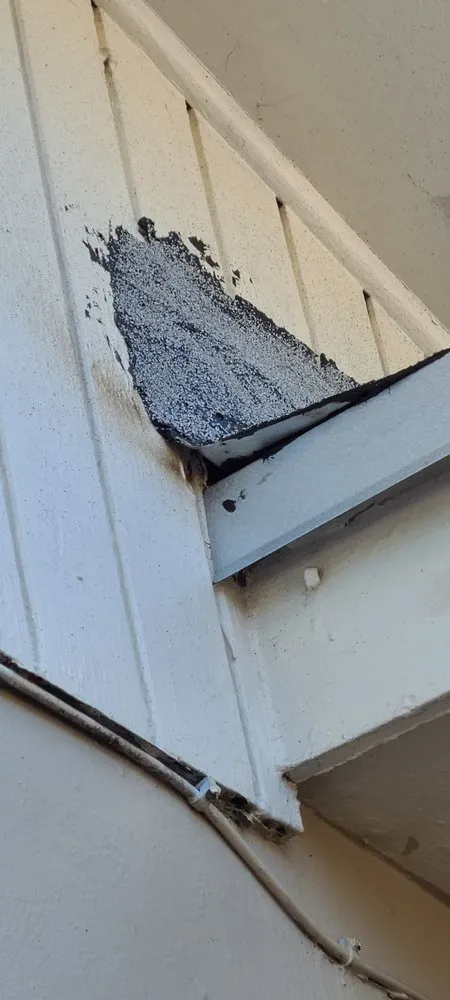 Slide of Accent on Quality Roofing