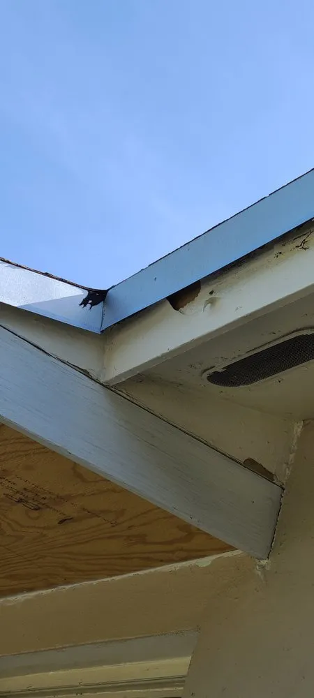 Slide of Accent on Quality Roofing