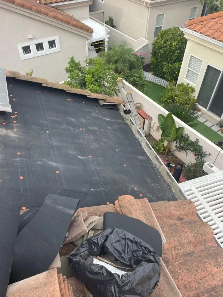 Slide of Accurate Construction Group