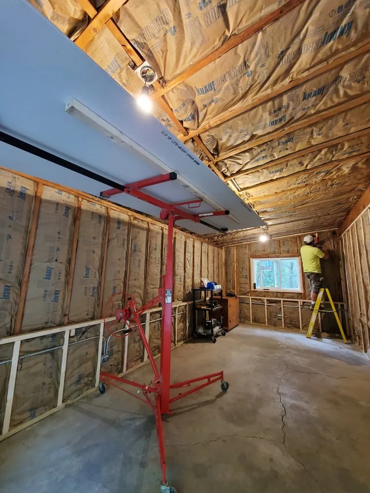 Slide of Accurate Contracting Services