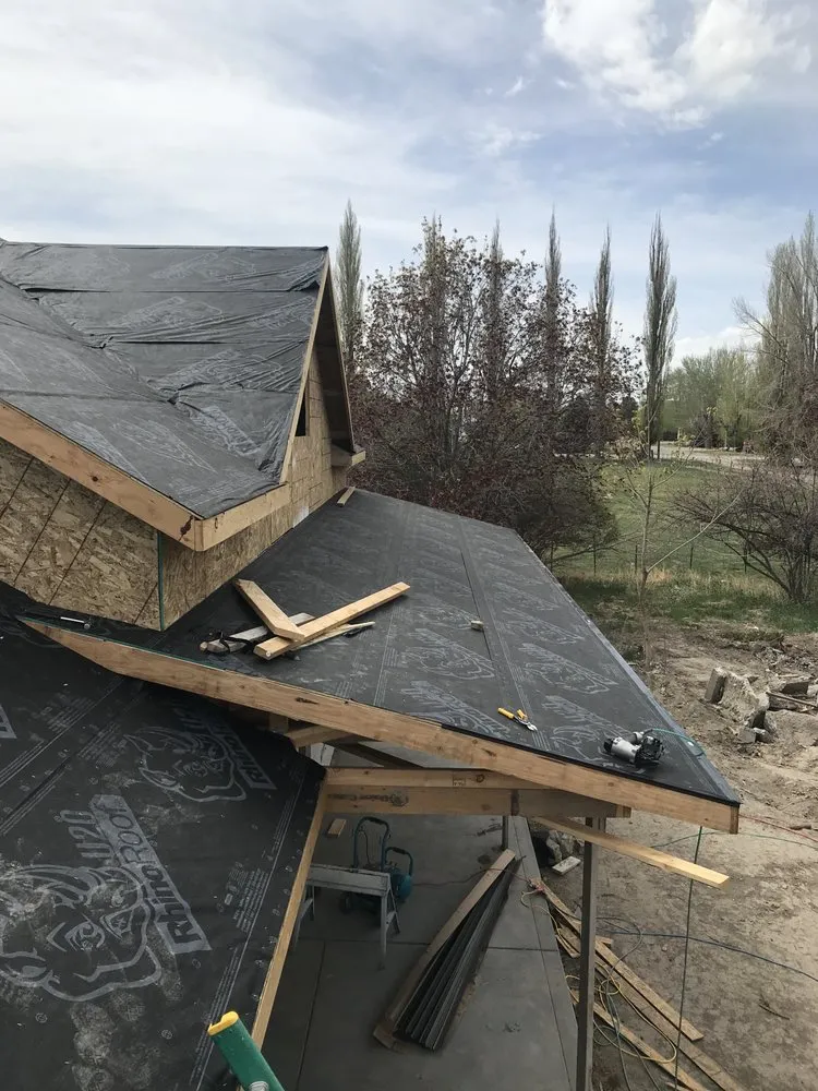 Slide of Accurate General Construction