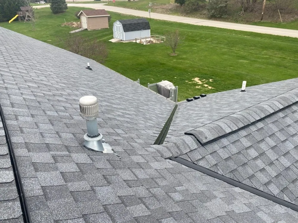 Slide of Accurate Roof Management