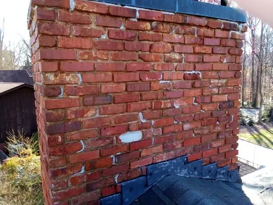 Accurate Roofing Pros Logo