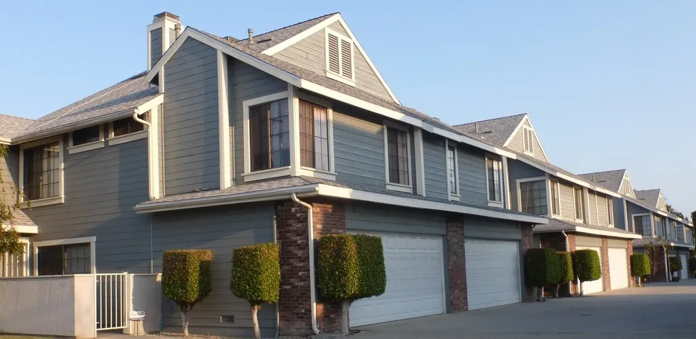 Slide of Accurate Roofing Solutions