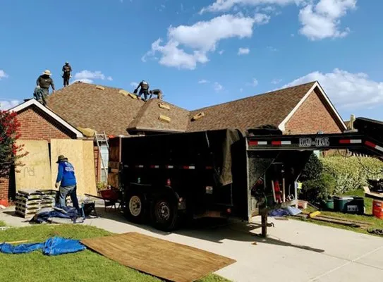 Accurate Roofing Systems Logo