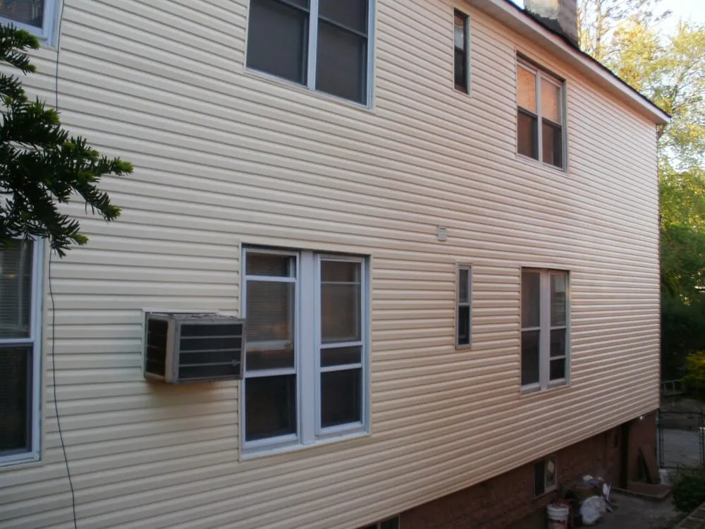 Slide of Accurite Construction