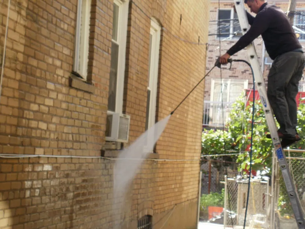 Slide of Accurite Construction