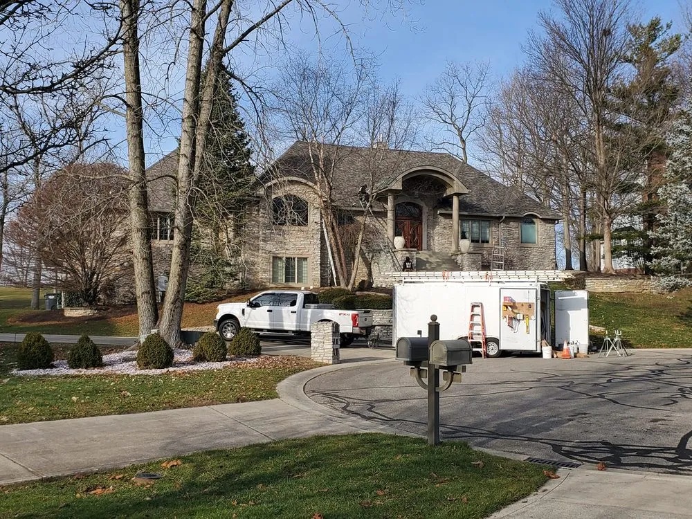 Expert roof installation in Charlottesville, IN by Ace of Trades