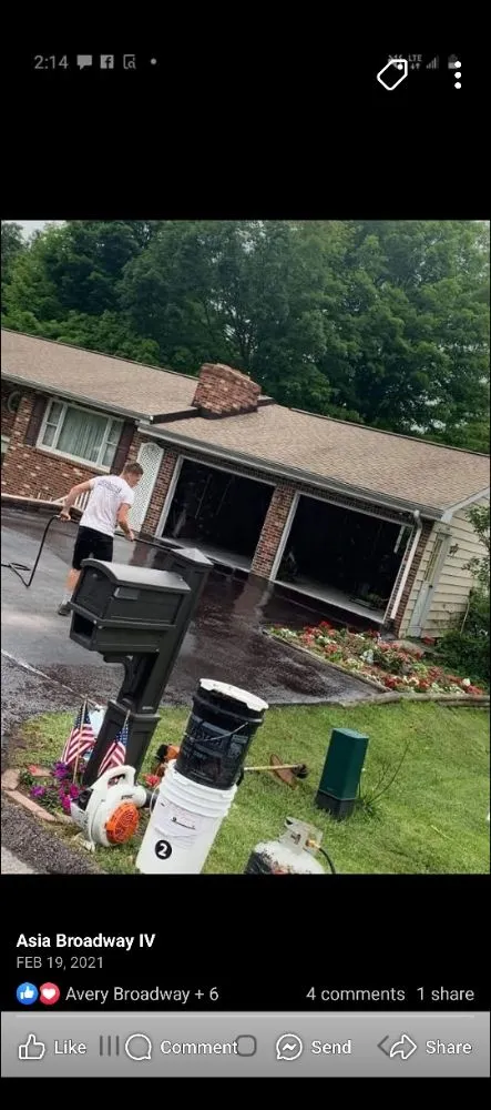 Slide of Ace of Trades