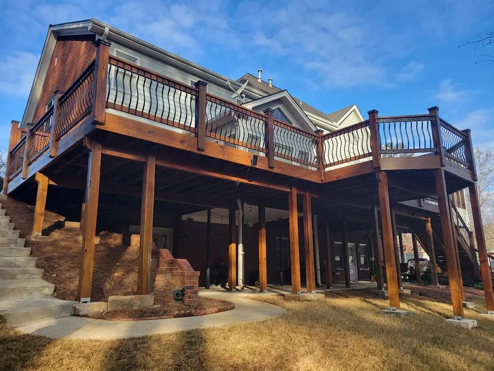 Slide of Ace Roof & Construction