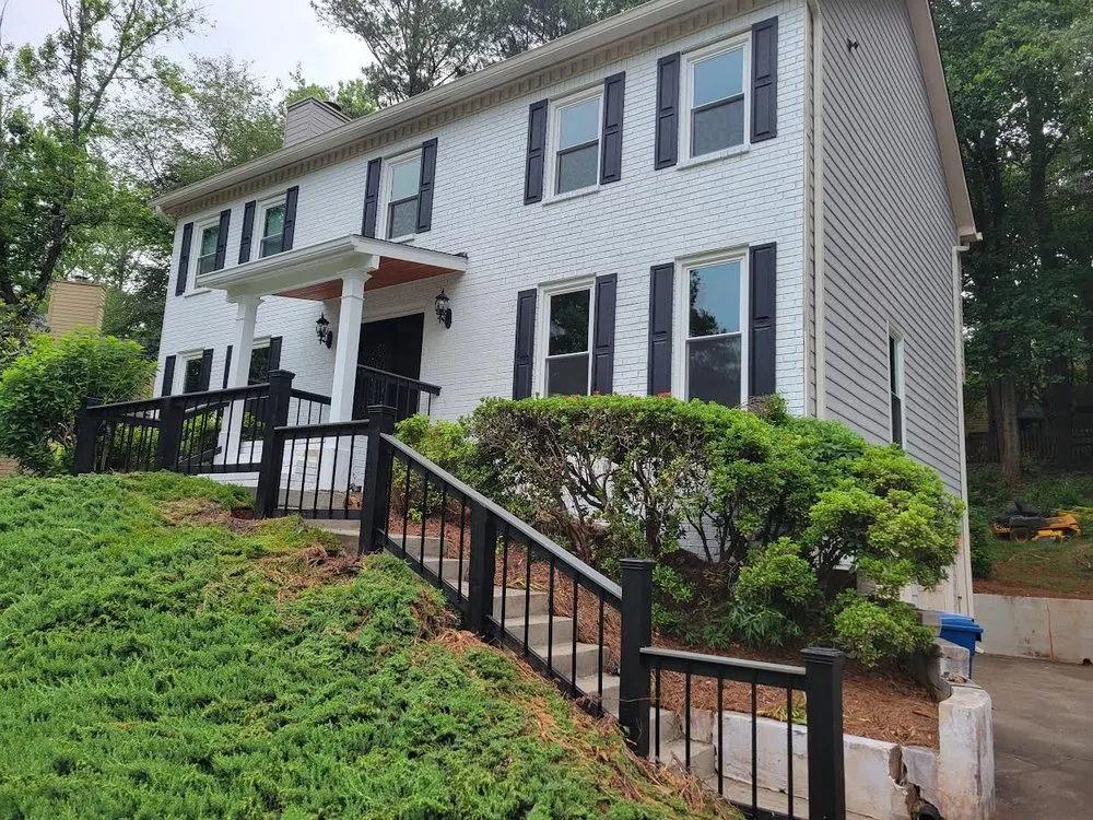 Slide of Ace Roof & Construction