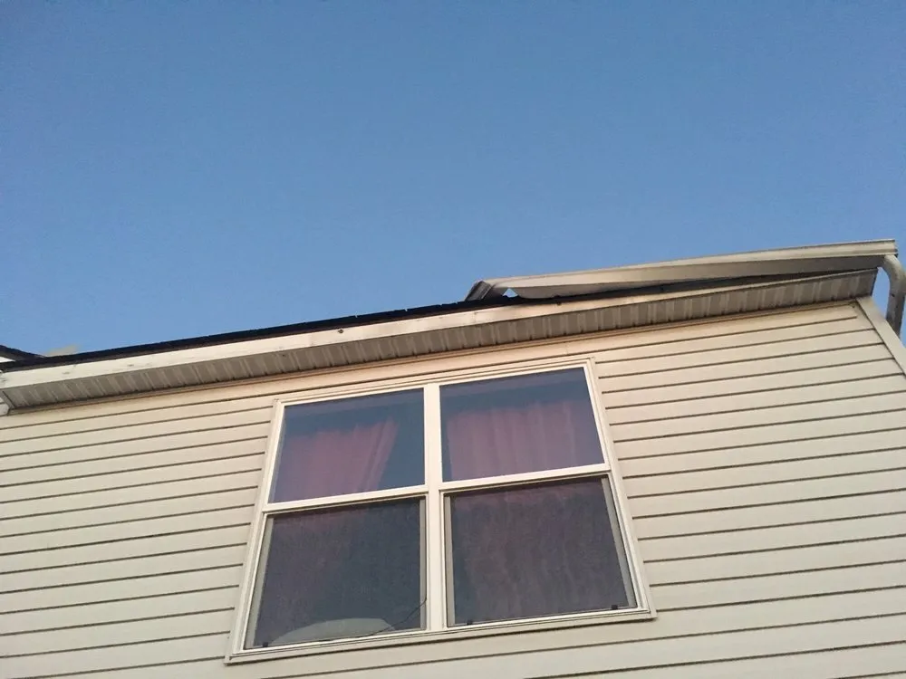 Slide of Ace Roofing