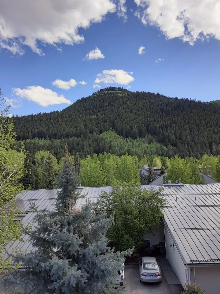 Slide of Ace Roofing