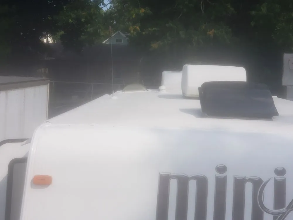 Slide of Ace Roofing