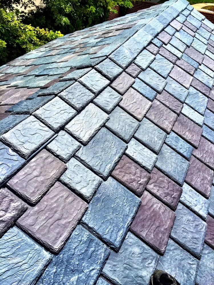 Slide of Ace Roofing