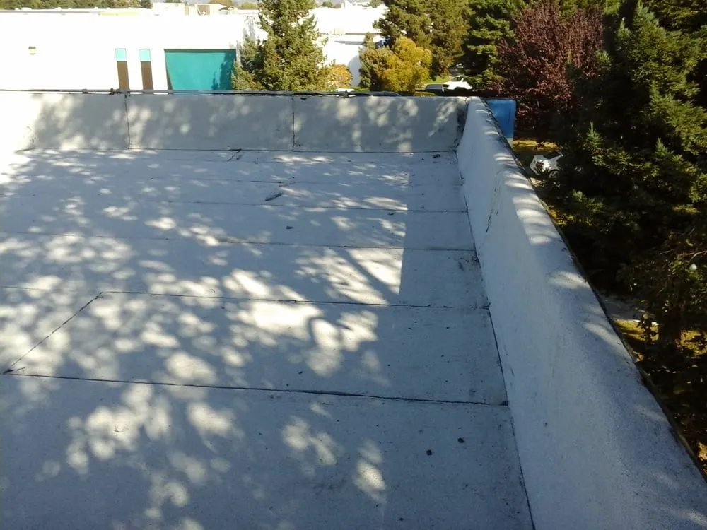 Slide of Ace Roofing