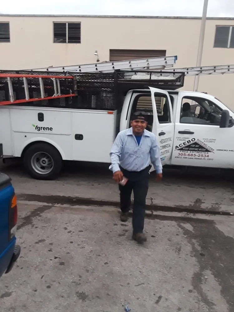 Slide of Acebo Roofing