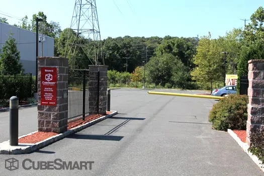 Slide of Aces High Roofing & Construction