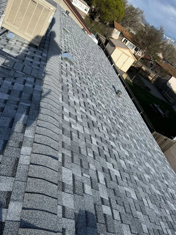 Slide of Aces Roofing