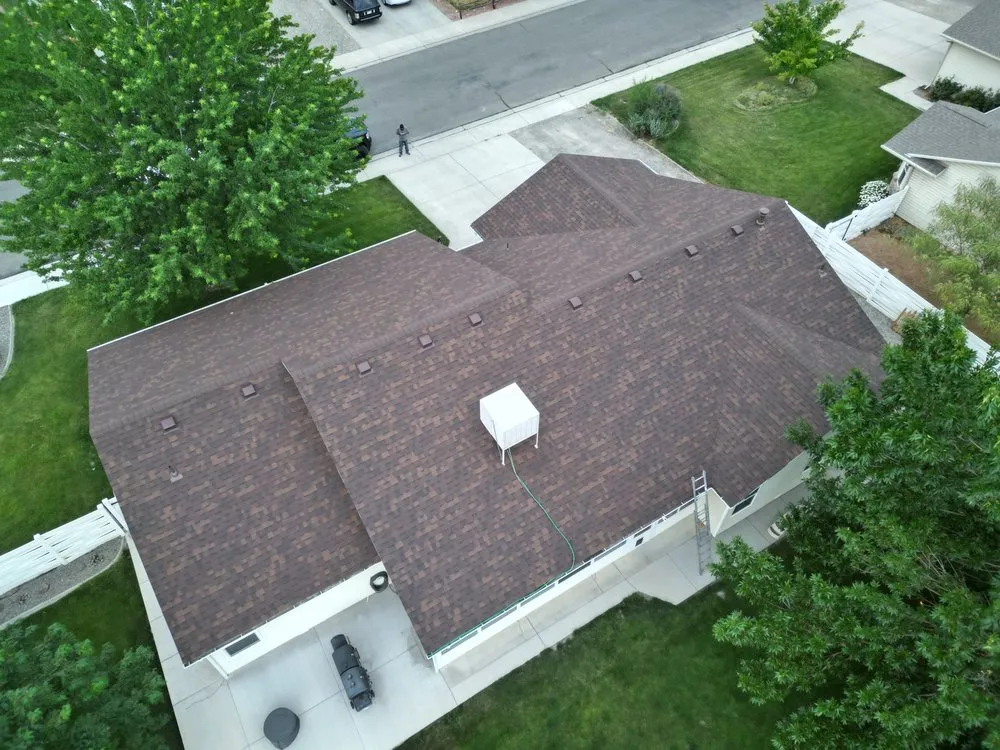 Slide of Aces Roofing