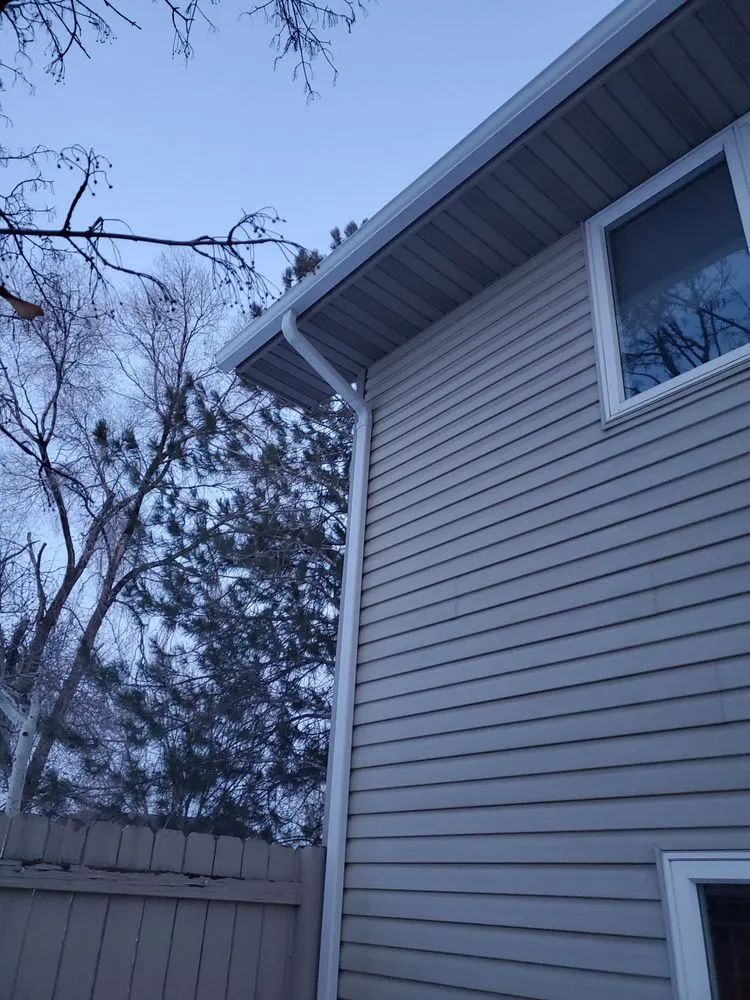 Slide of Acevedos Roofing