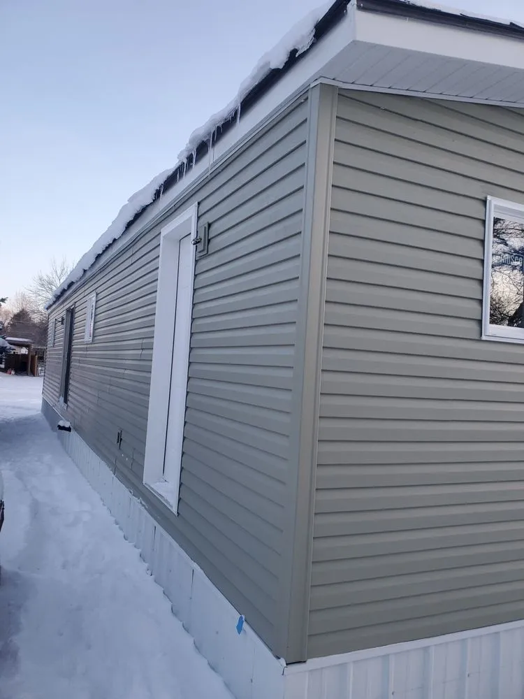 Slide of Acevedos Roofing