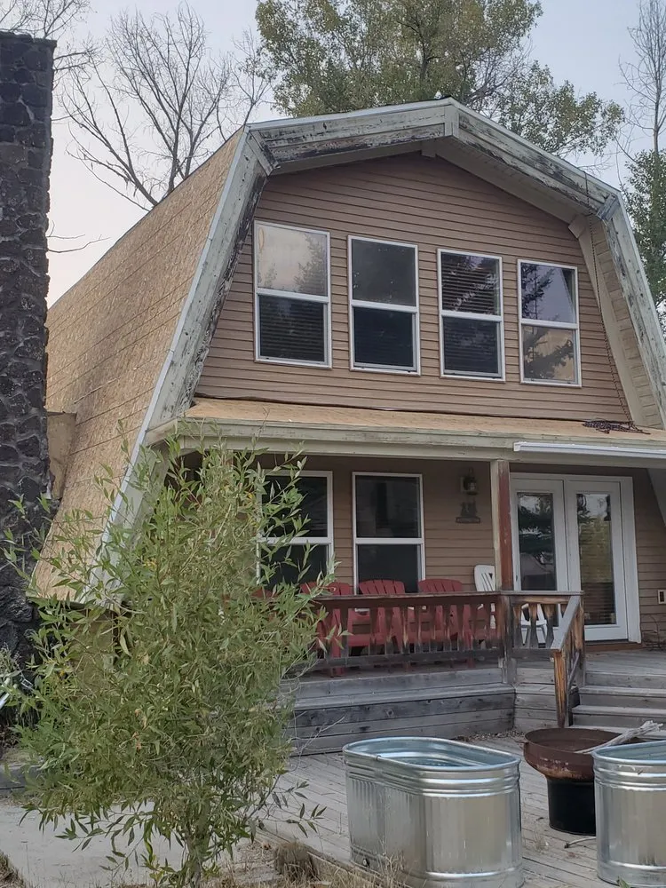 Slide of Acevedos Roofing