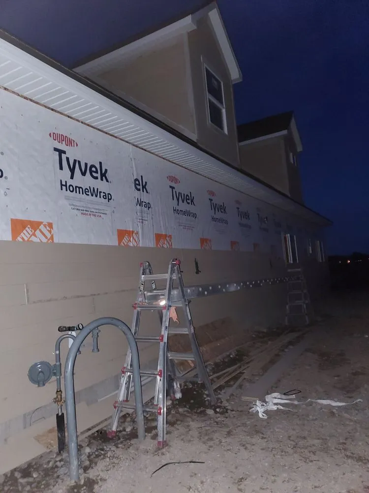 Slide of Acevedos Roofing