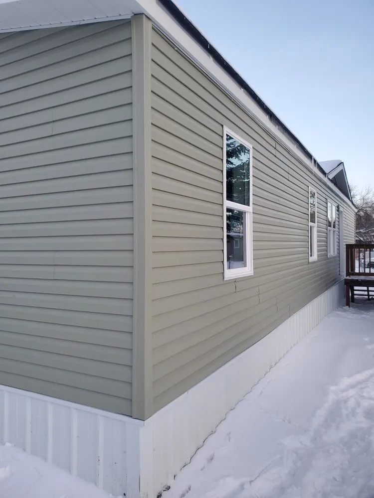 Slide of Acevedos Roofing